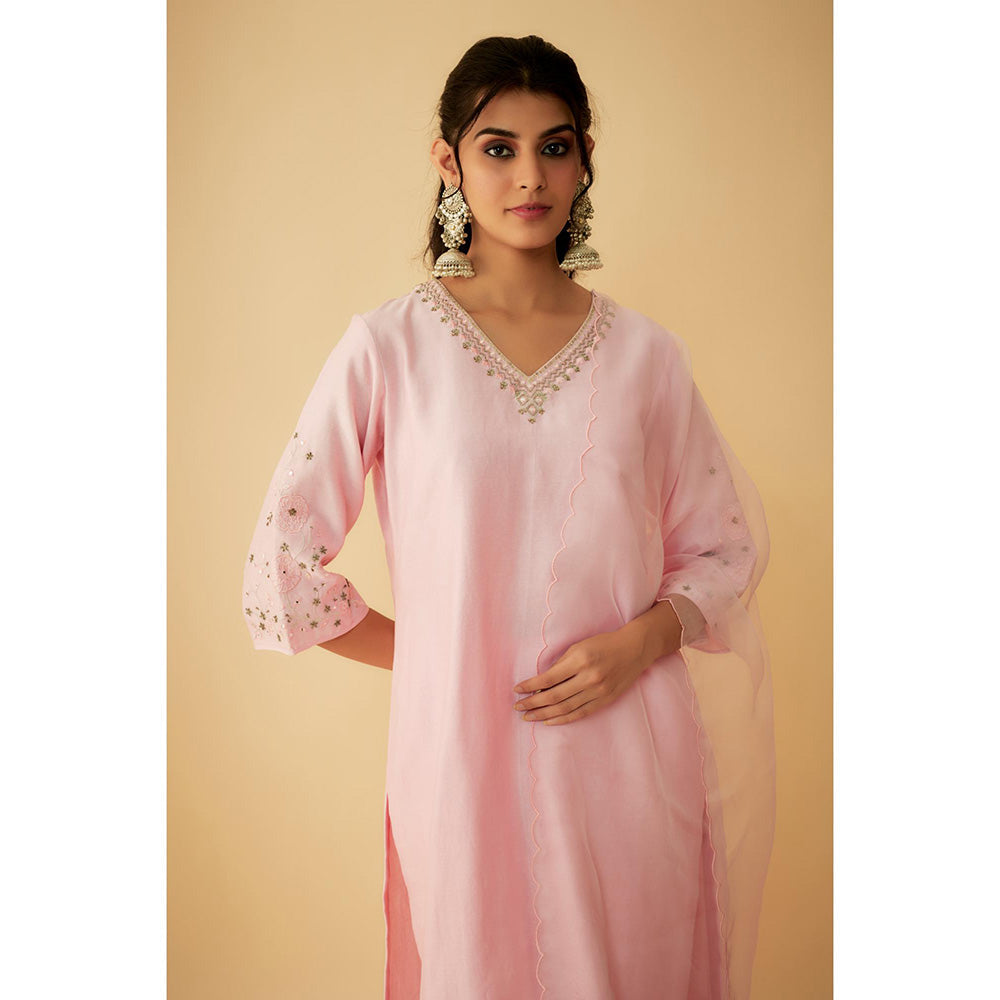 1999AD Pink Kurta with Pant and Dupatta (Set of 3)