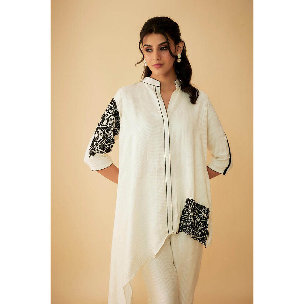 1999AD White Chanderi Tribal Embroidery Kurti with Pant (Set of 2)