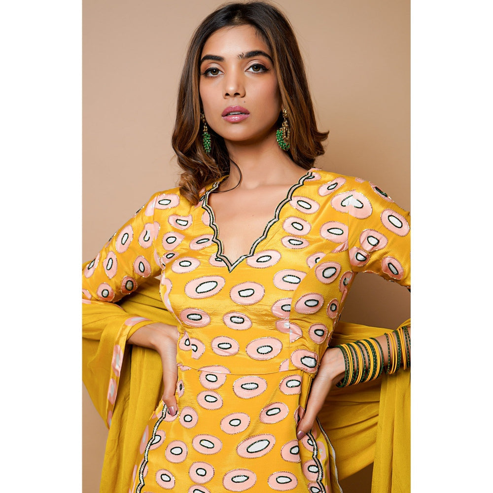 Ahi Clothing Yellow Digital Printed Lehenga (Set of 3)