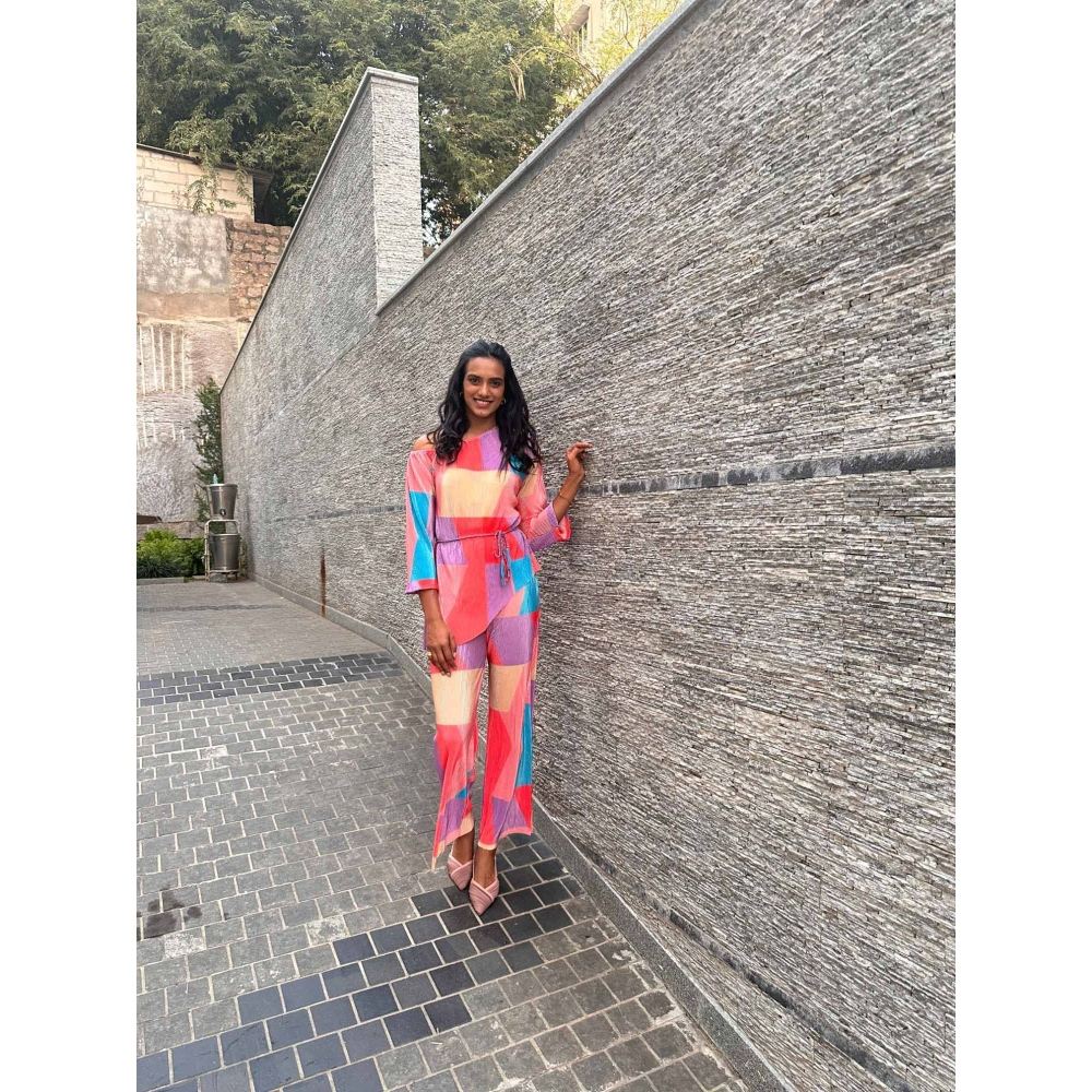 Ahi Clothing Multicolour Crushed Co-Ord with Belt (Set of 3)