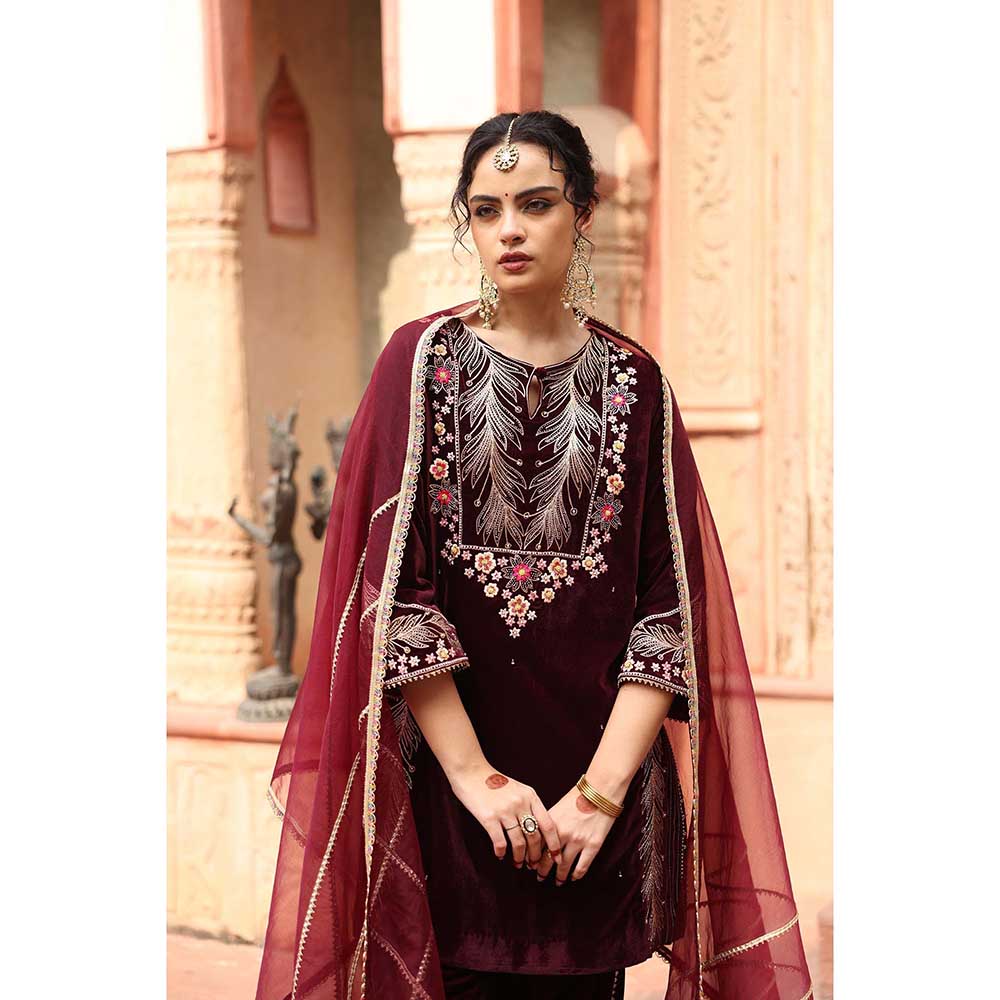 Ajiesh Oberoi Wine Dhoti with Short Kurta and Dupatta (Set of 3)
