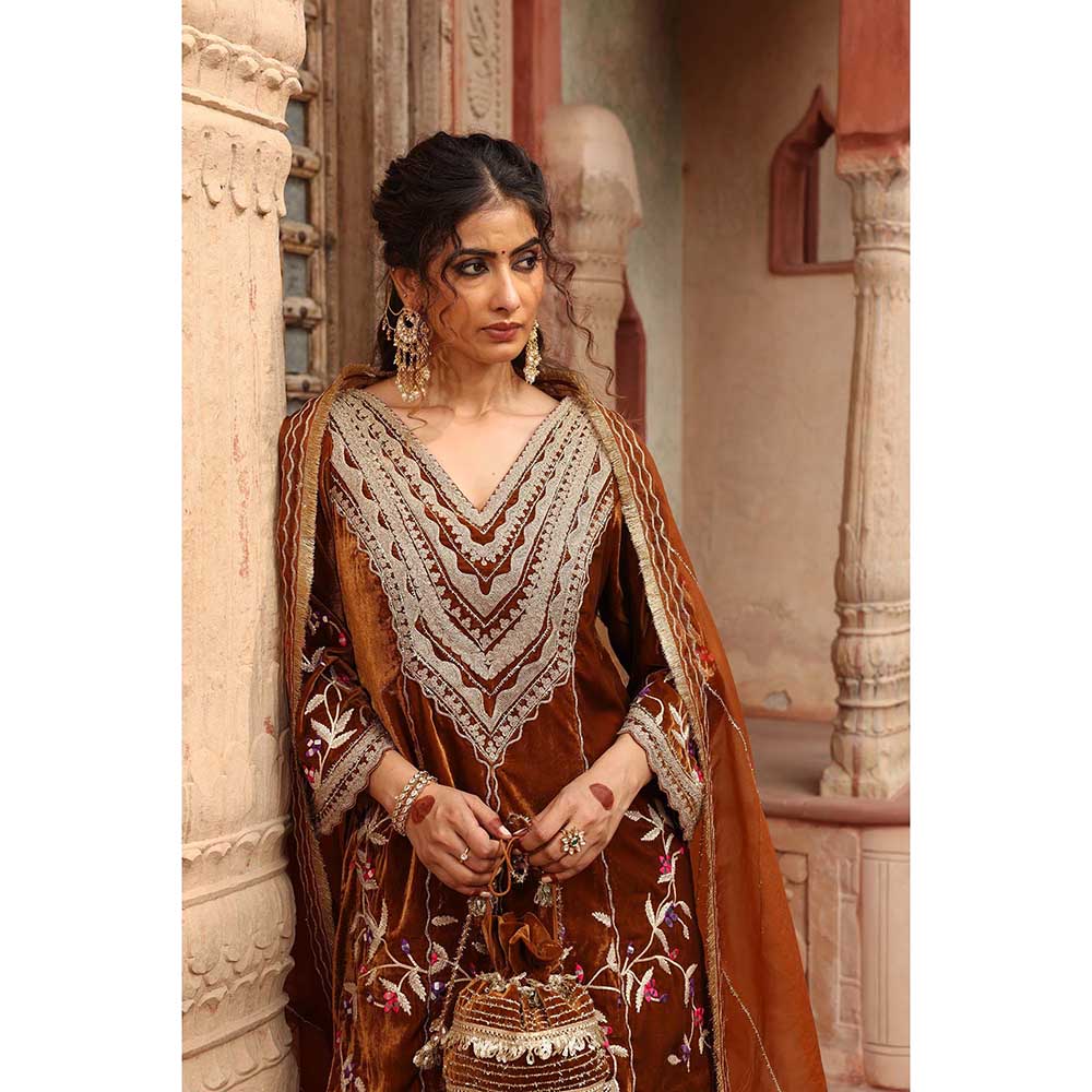 Ajiesh Oberoi Honey Gold Dhoti with Short Kurta and Dupatta (Set of 3)