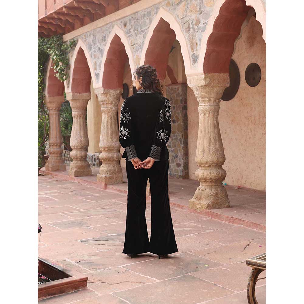 Ajiesh Oberoi Black Co-Ord (Set of 3)