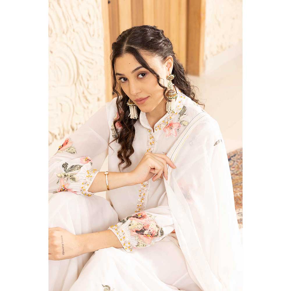 Ajiesh Oberoi Ivory Gunjan Kurta with Palazzo and Dupatta (Set of 3)
