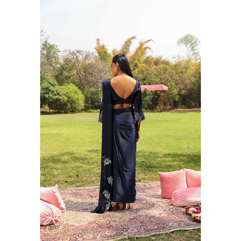 Ajiesh Oberoi Crystal Droplets Stitched Blouse With Side Slit Saree - Black