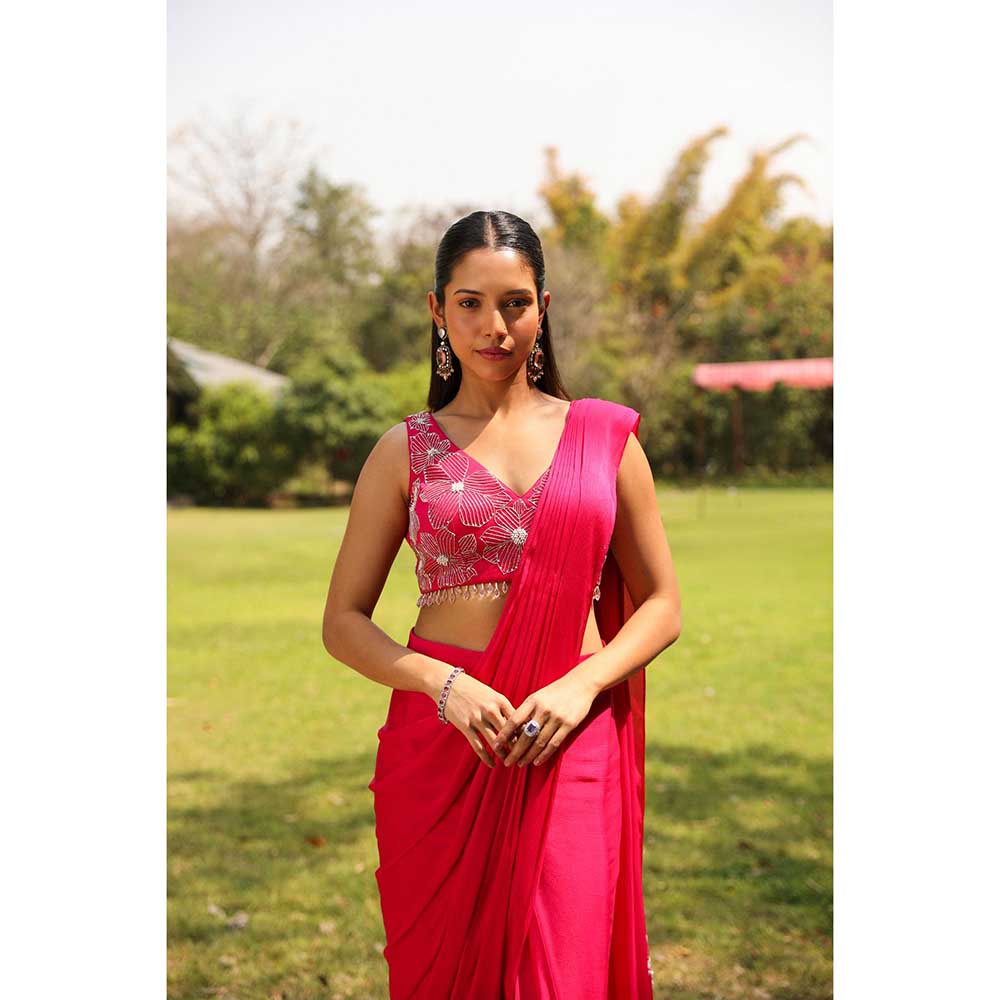 Ajiesh Oberoi Scattered Flowers Embellished Stitched Blouse With Side Slit Pickup Saree
