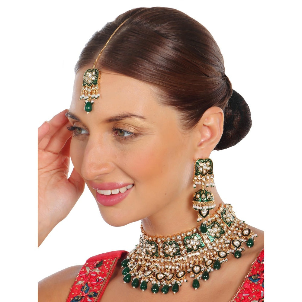 Akulya Jewels Green Minakari Kundan Choker (Set of 3)