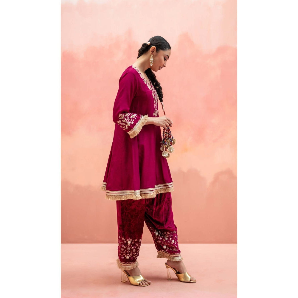 AM by Anita Mittal Red Firefly Kurta with Pant and Dupatta