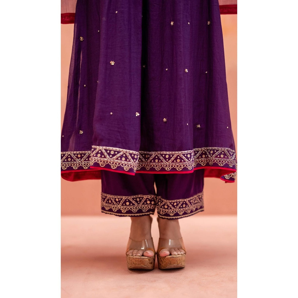 AM by Anita Mittal Sitara A-Line Purple Kurta with Pant and Dupatta