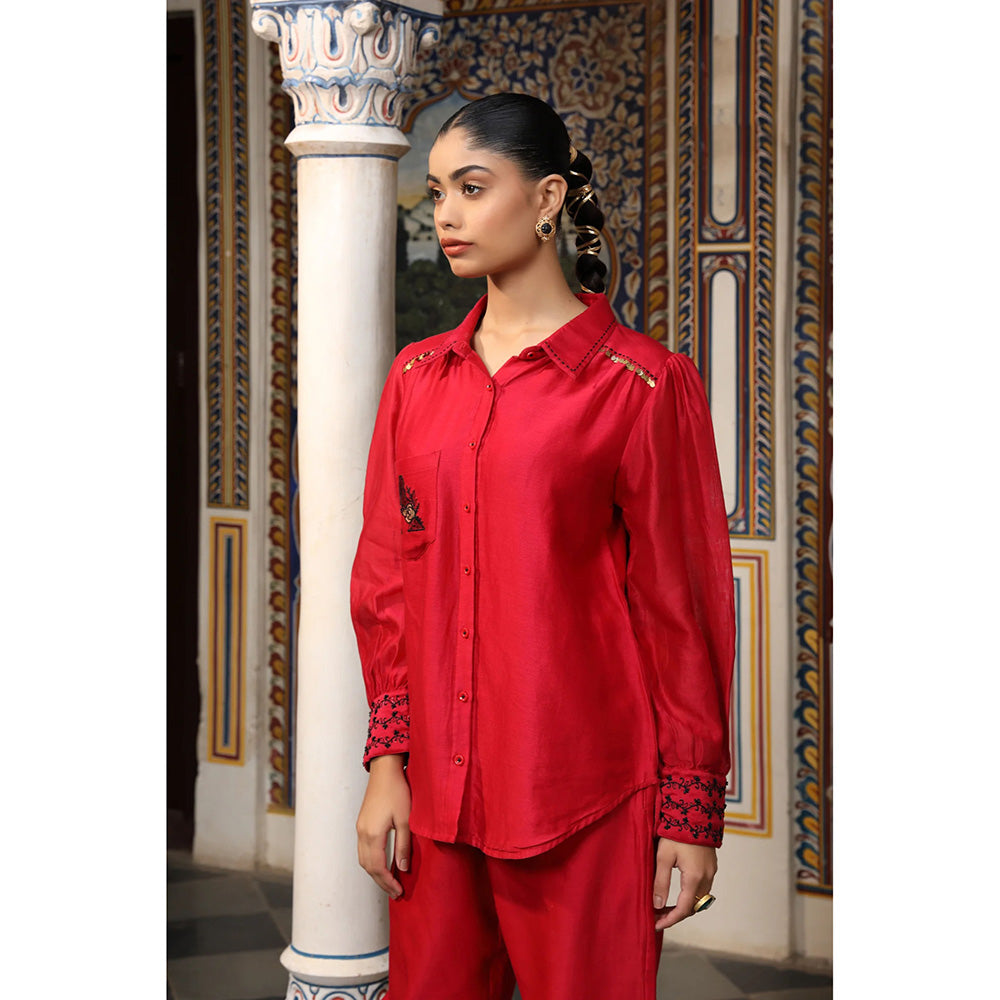 Amoree Red Chanderi Silk Thread Embroidery Co-Ord (Set of 2)