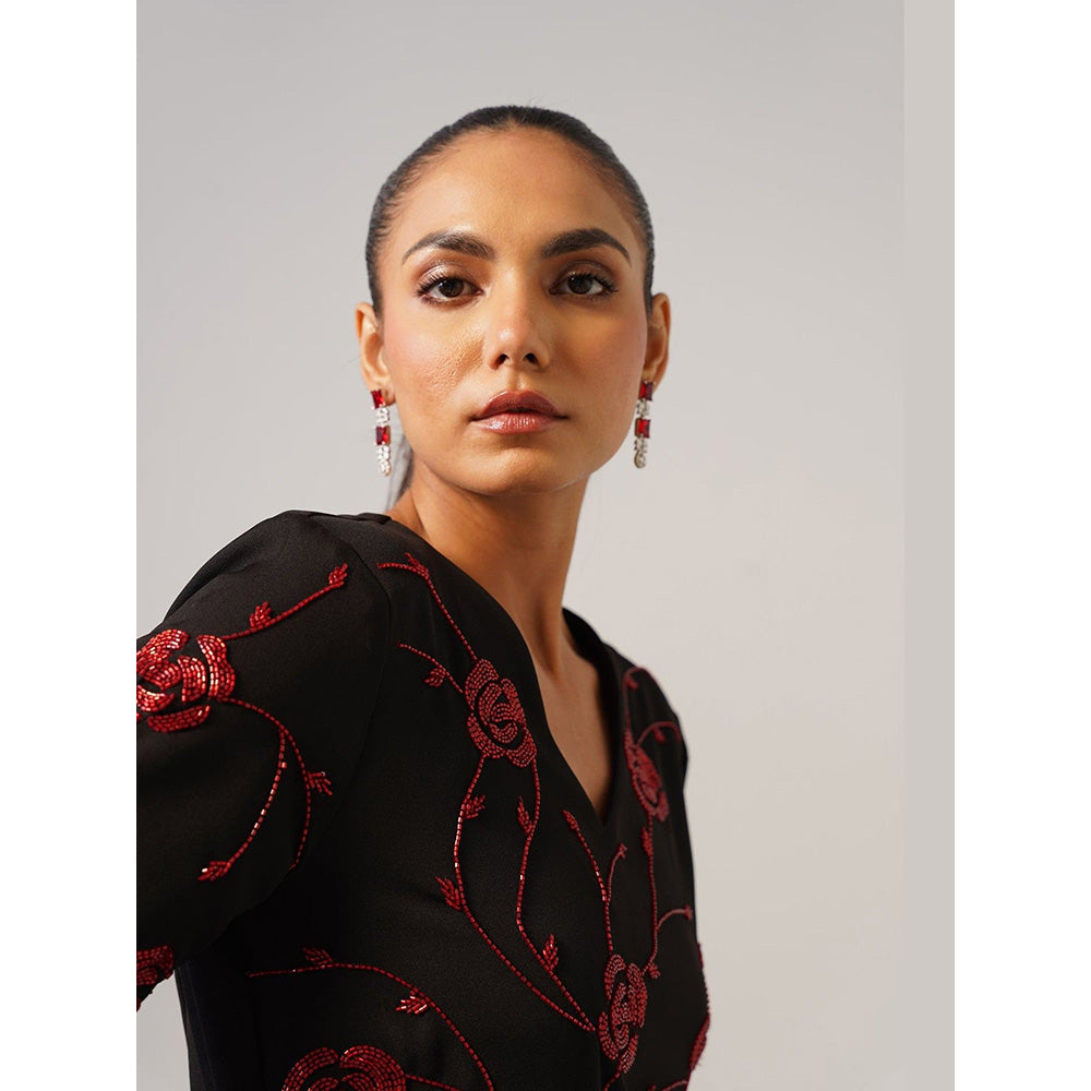 AMOSHI Women Black Polyester Midi Dress