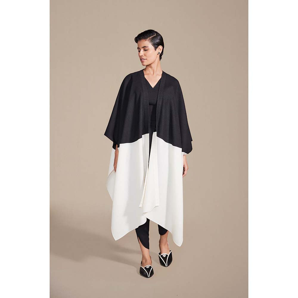 AMPM Jenna Cape Co-Ord - Black (Set of 3)