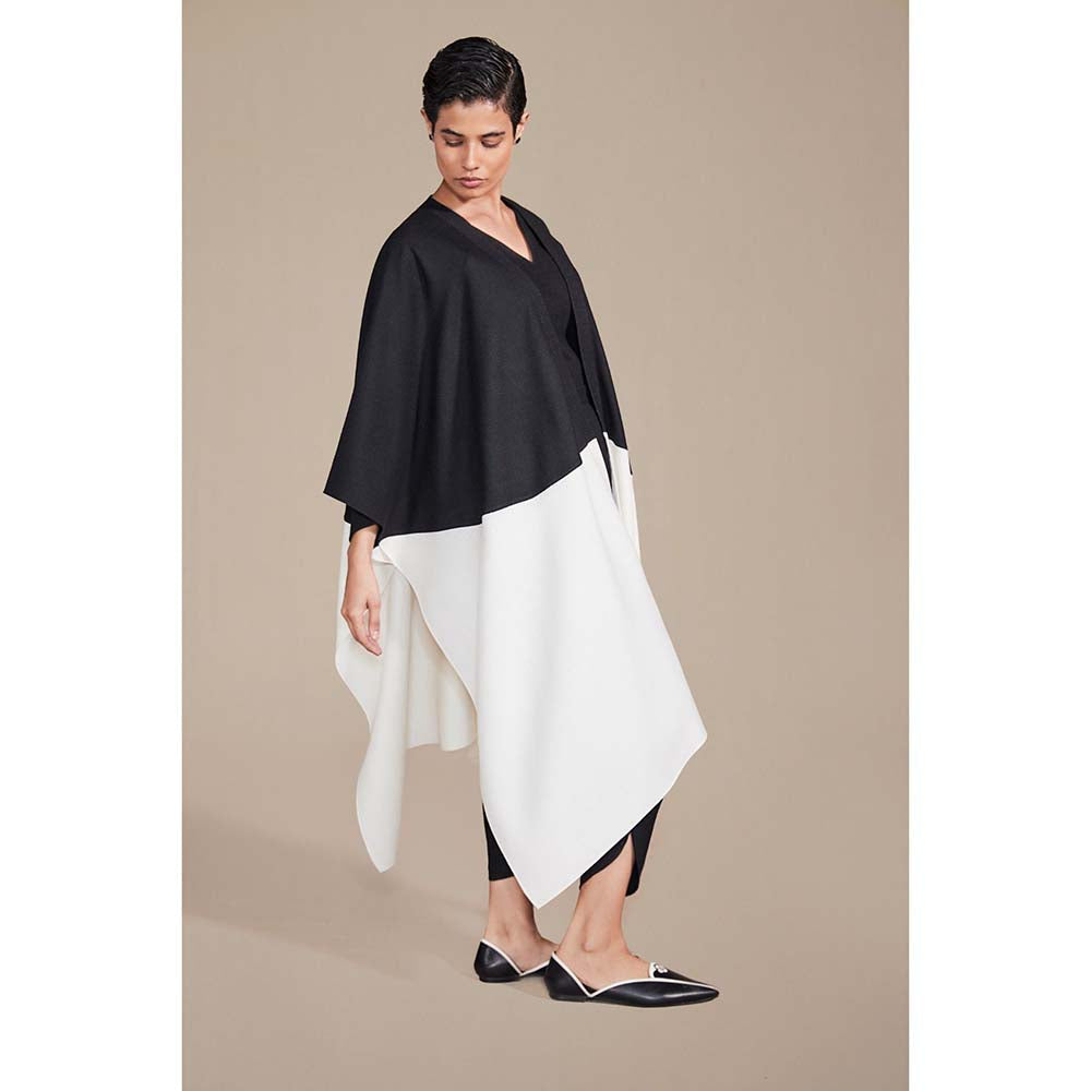 AMPM Jenna Cape Co-Ord - Black (Set of 3)