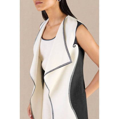 AMPM Celina Throw with Inner, Belt & Pant (Set of 4)