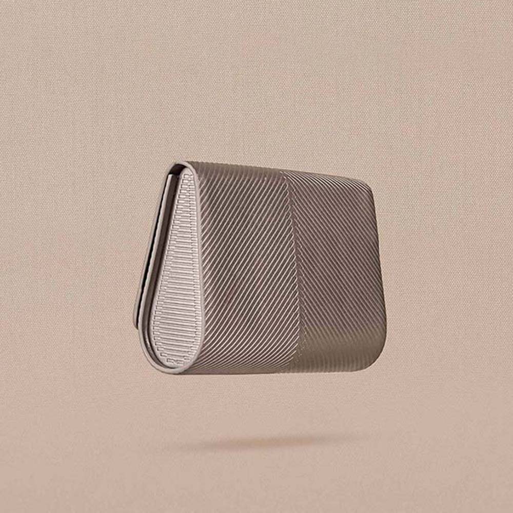 AMPM Zehra Silver Textured Clutch