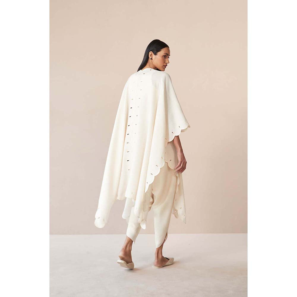 AMPM White Alea Co-Ord (Set of 4)