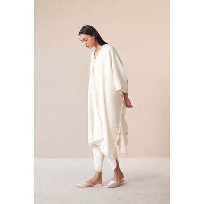 AMPM White Alea Cape