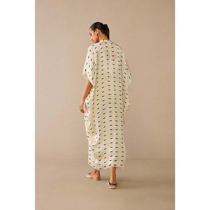 AMPM Ivory Dillagi Cape with Inner, Dhoti and Belt (Set of 4)