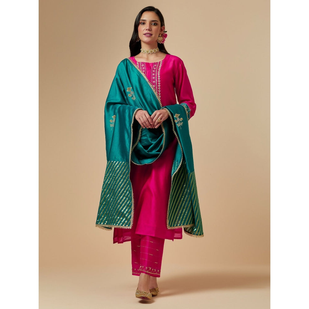 Anantaa by Roohi Trehan Green Hand Embroidered Silk Chanderi Dupatta
