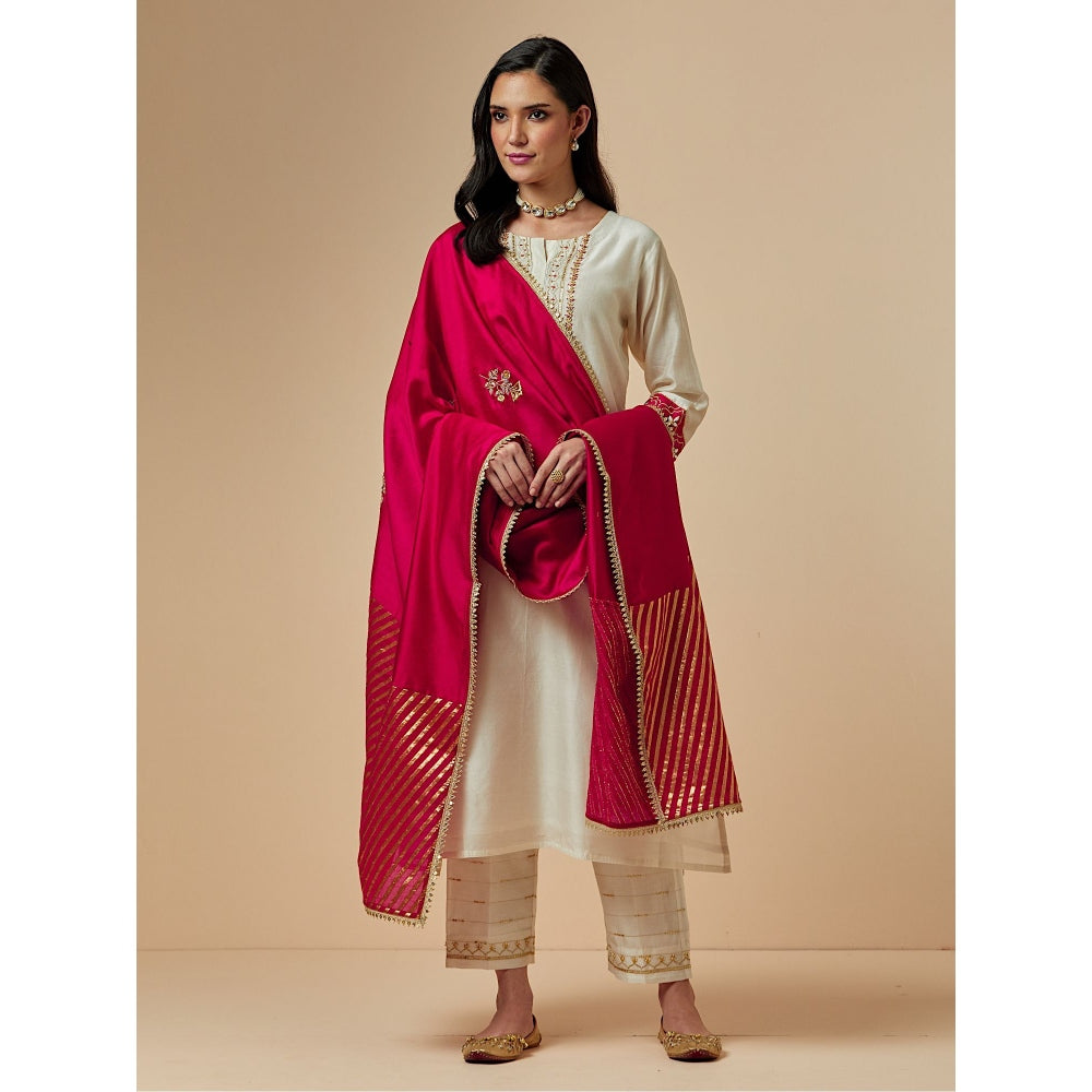 Anantaa by Roohi Trehan Red Hand Embroidered Silk Chanderi Dupatta