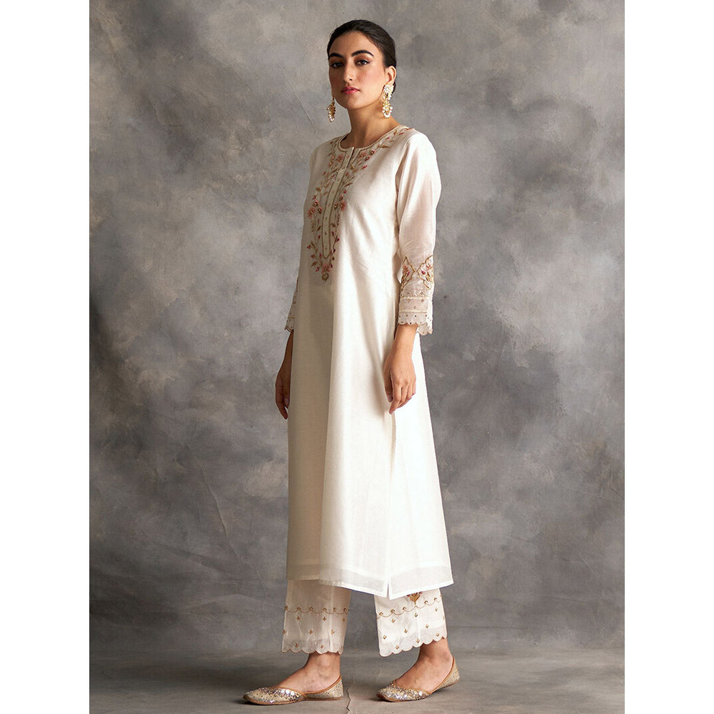 Anantaa by Roohi Trehan Off White Silk Chanderi A-Line Kurta With Hand Embroidery