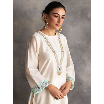 Anantaa by Roohi Trehan Off White Silk Chanderi A-Line Kurta With Hand Embroidery