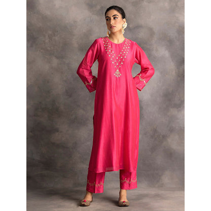 Anantaa by Roohi Trehan Pink Silk Chanderi A-Line Kurta With Hand Embroidery