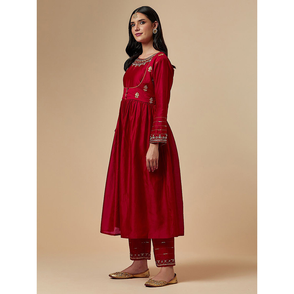 Anantaa by Roohi Trehan Red Silk Chanderi Hand Embroidered Kurta With Gathers