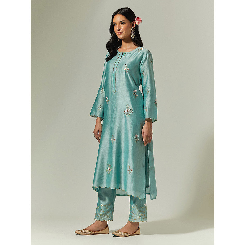 Anantaa by Roohi Trehan Blue Silk Chanderi Hand Embroidered Kurta With Plackett