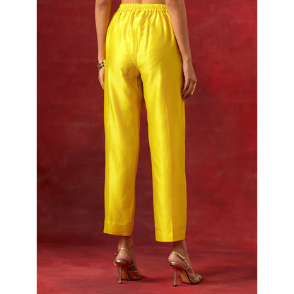 Anantaa by Roohi Trehan Yellow Round Neck Kurta With Pant (Set of 2)