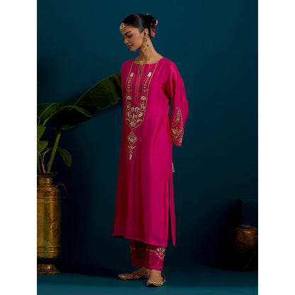 Anantaa by Roohi Trehan Pink Round Neck Long Yoke Kurta