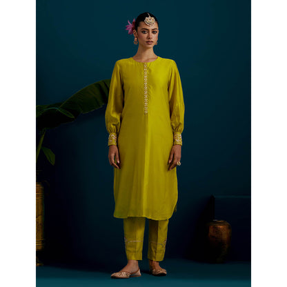 Anantaa by Roohi Trehan Lime Yellow Round Hem Kurta With Back Motif