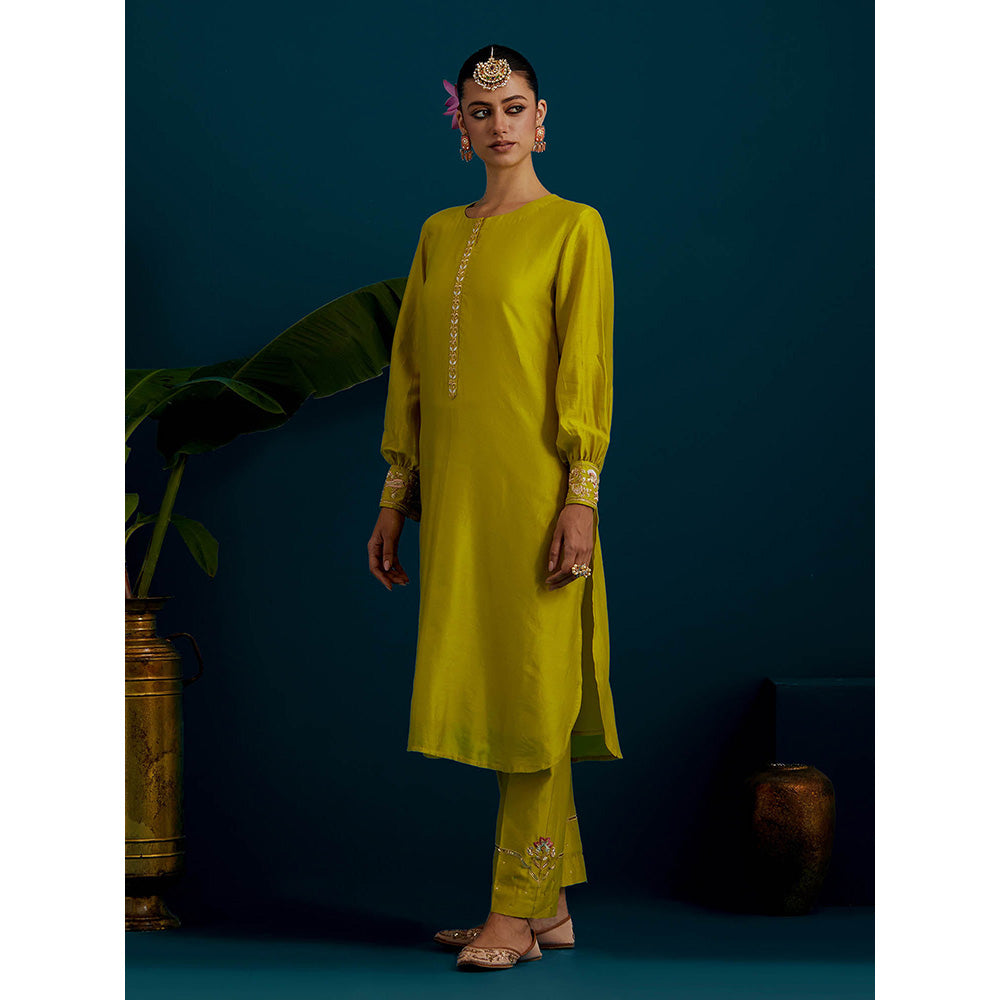 Anantaa by Roohi Trehan Lime Yellow Round Hem Kurta With Back Motif