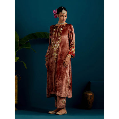 Anantaa by Roohi Trehan Dull Brown Velvet Round Neck Kurta