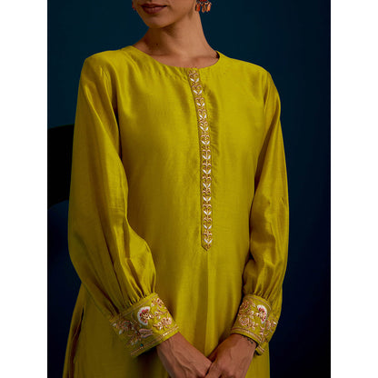 Anantaa by Roohi Trehan Lime Yellow Round Hem Kurta Back Motif with Pant (Set of 2)