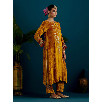 Anantaa by Roohi Trehan Mustard Orange Velvet Round Neck Kurta with Pant (Set of 2)