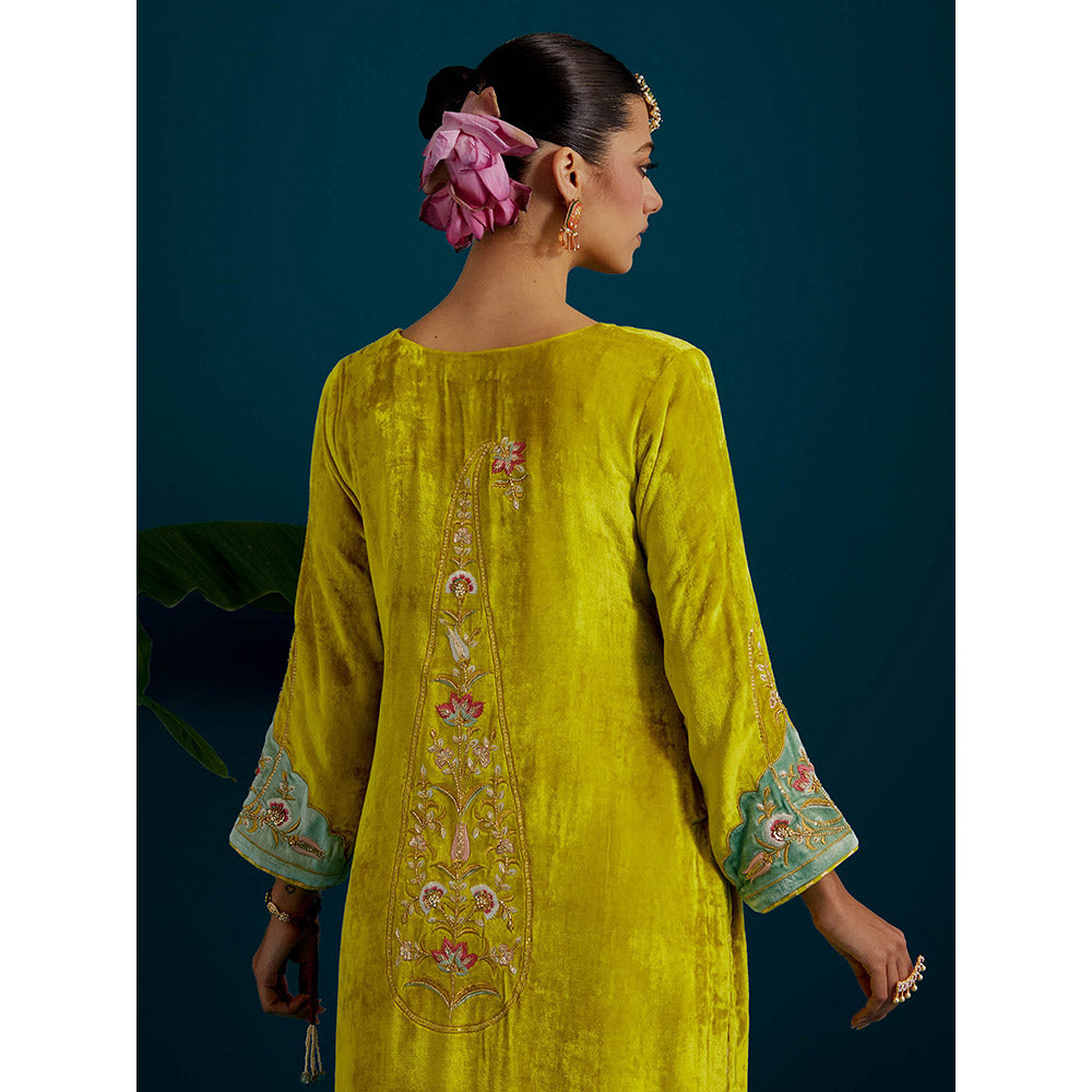 Anantaa by Roohi Trehan Lime Yellow Velvet Round Neck Kurta with Pant (Set of 2)