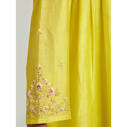 Anantaa by Roohi Trehan Short Embroidered Yoke Kurta With Pant - Green