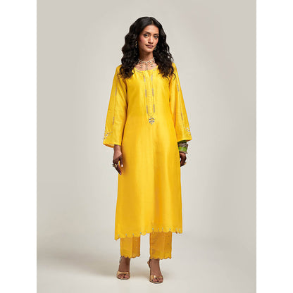 Anantaa by Roohi Trehan Embroidered Scalloped Hem Kurta with Pant - Yellow