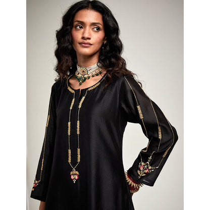 Anantaa by Roohi Trehan Embroidered Scalloped Hem Kurta with Pant - Black