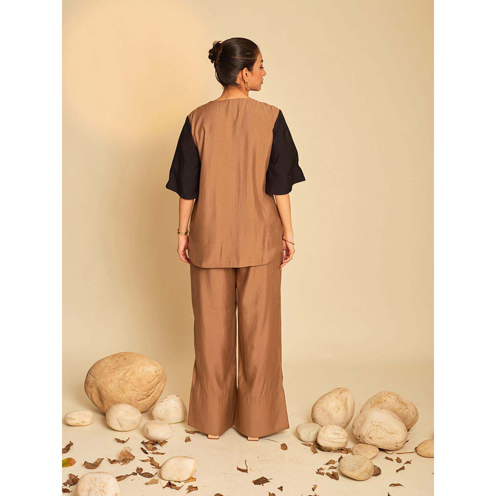 AN'ERA BY ASMITA VERMA Brown Areca Shirt with Pant (Set of 2)