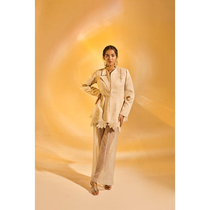 AN'ERA BY ASMITA VERMA Ivory Freesia Blazer with Pant (Set of 2)