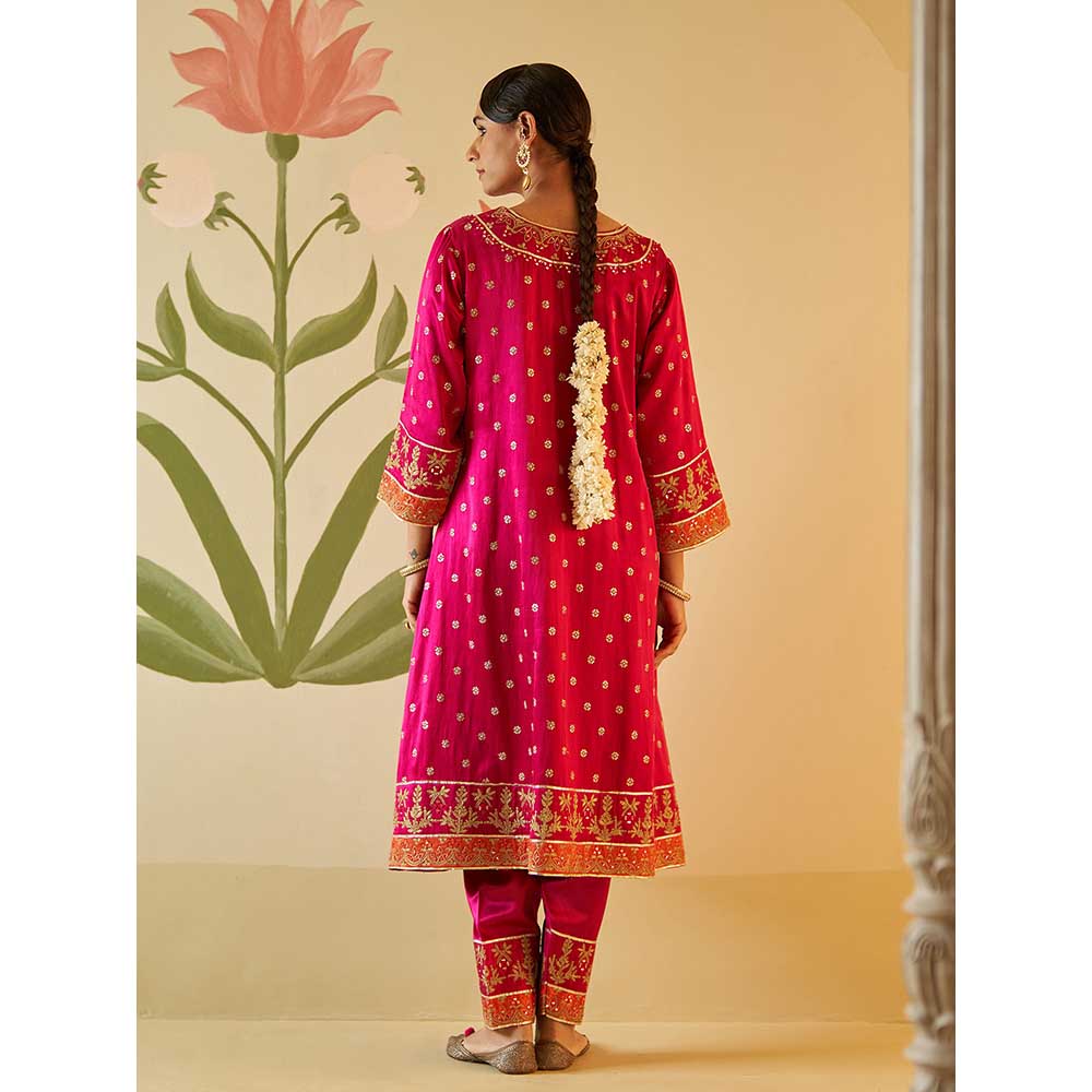 ANGAD SINGH Rani Satin Kurta with Pant & Dupatta (Set of 3)