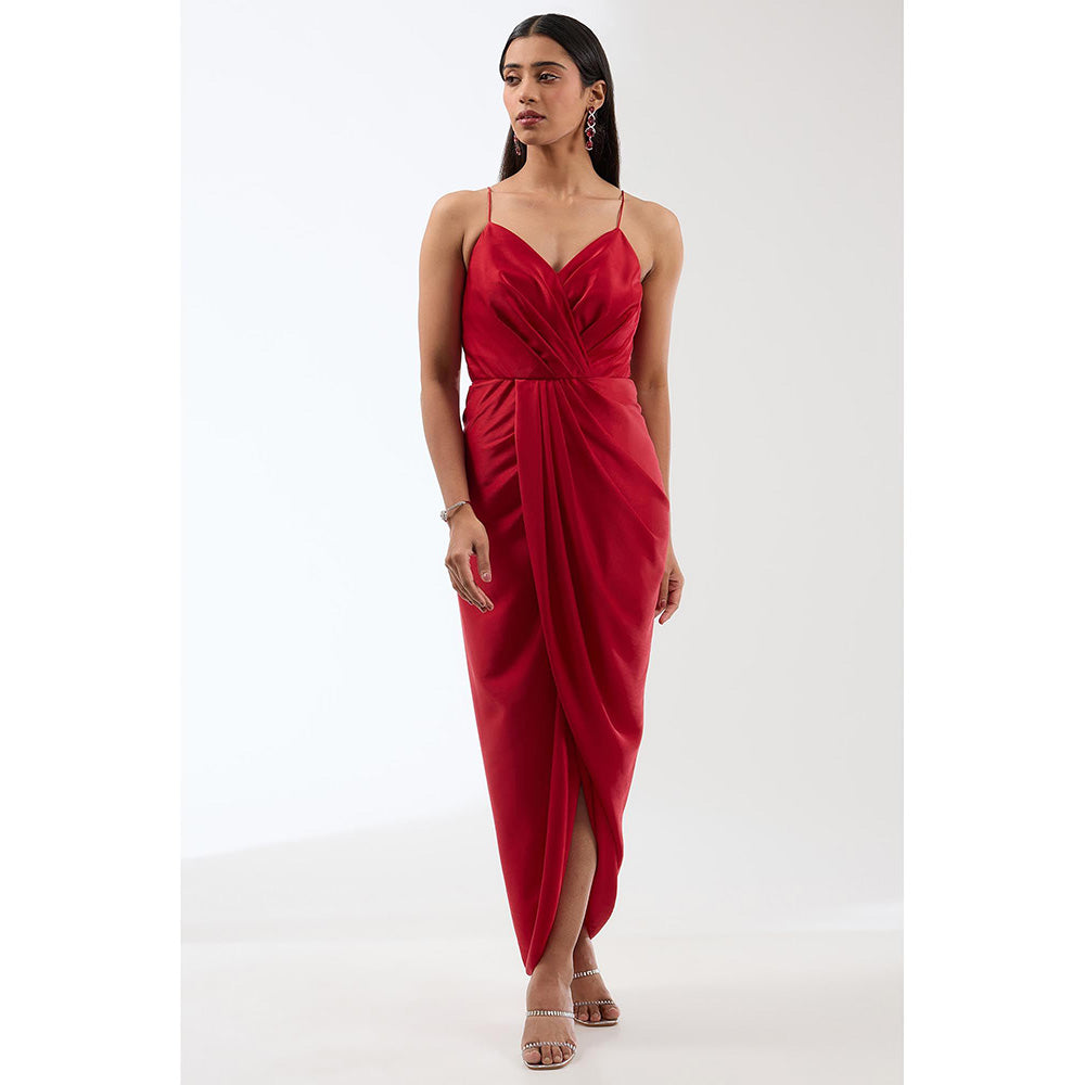 Anjali Kanwar Red Embellished/Sequined Gown with Cape (Set of 2)