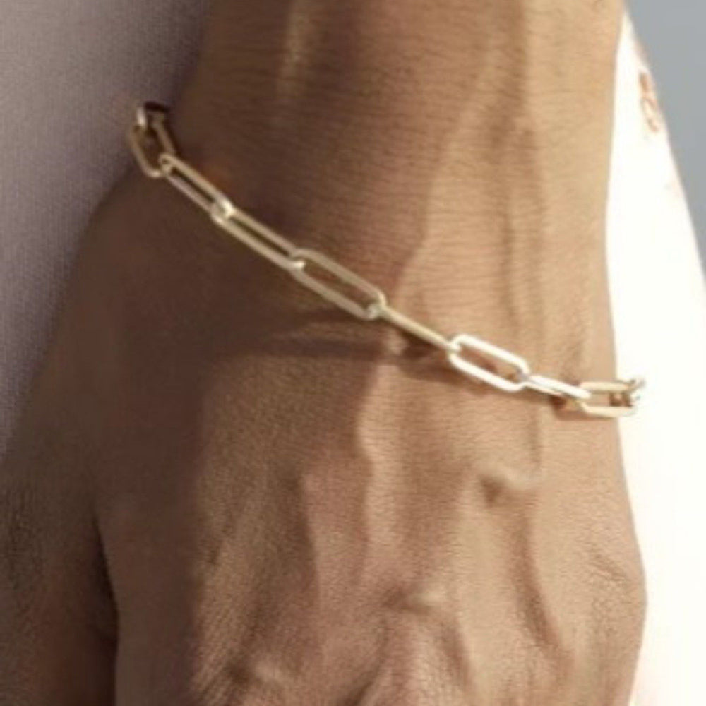 ANUSHKA JAIN JEWELLERY Paper Clip Bracelets
