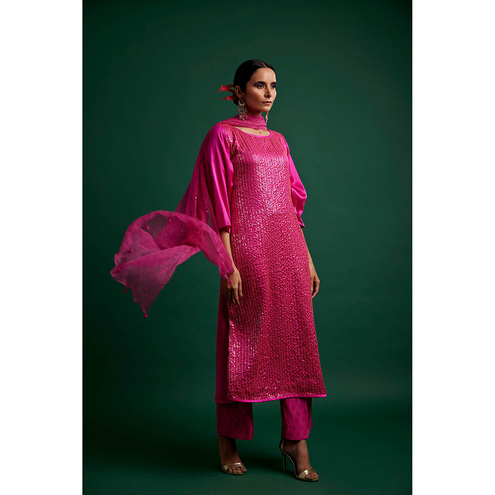Apeksha Jain Label Rani Pink Kurta with Pant and Dupatta (Set of 3)
