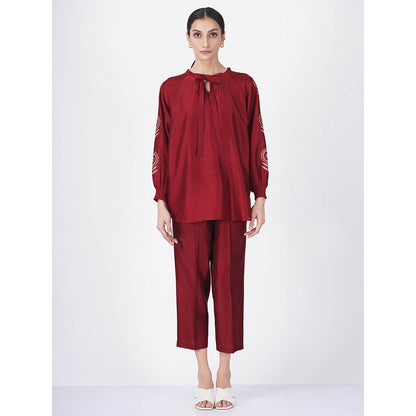 ARCVSH by Pallavi Singh Sunflower Top with Pants & Slip (Set of 3)