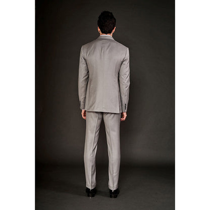 Arjun Kilachand Classic Suit (Set of 3)