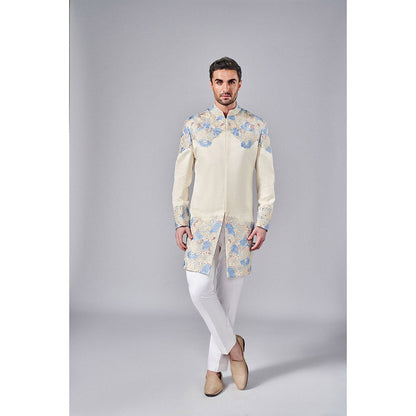 Arjun Kilachand Embroidered Sherwani (Set of 2)
