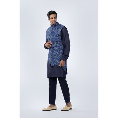 Arjun Kilachand Shaded Threadwork and Bead Embroidered Bundi (Set of 3)